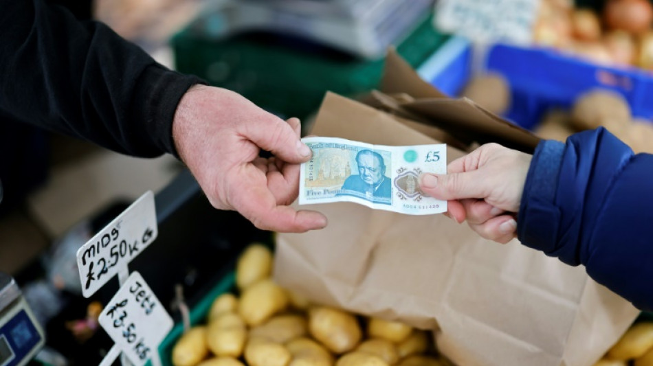 L'activit&eacute; du Royaume-Uni se contracte au 3e trimestre, la r&eacute;cession se profile