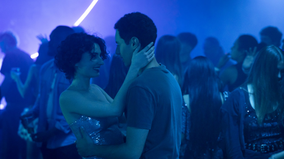 Amoruso, racconto al Lido i tab&ugrave; della maternit&agrave;