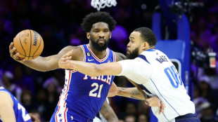 NBA: les Sixers enfoncent les Mavs, aux Lakers la bonne op&eacute;ration