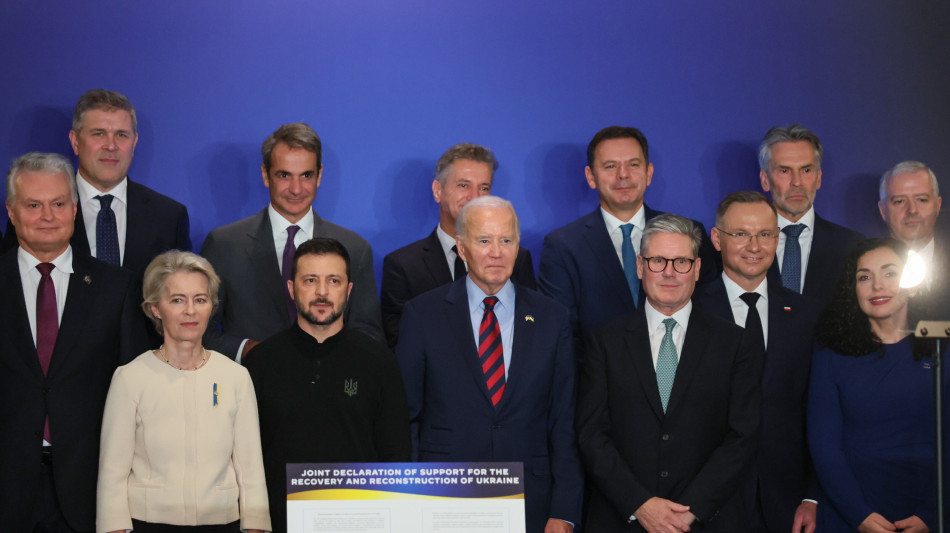 Biden a Zelensky, 'la Russia non prevarr&agrave;, noi con Kiev'