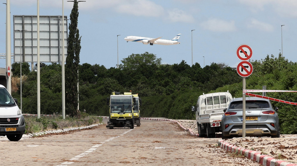 Netanyahu, 'risponderemo agli Houthi, non finisce qui'