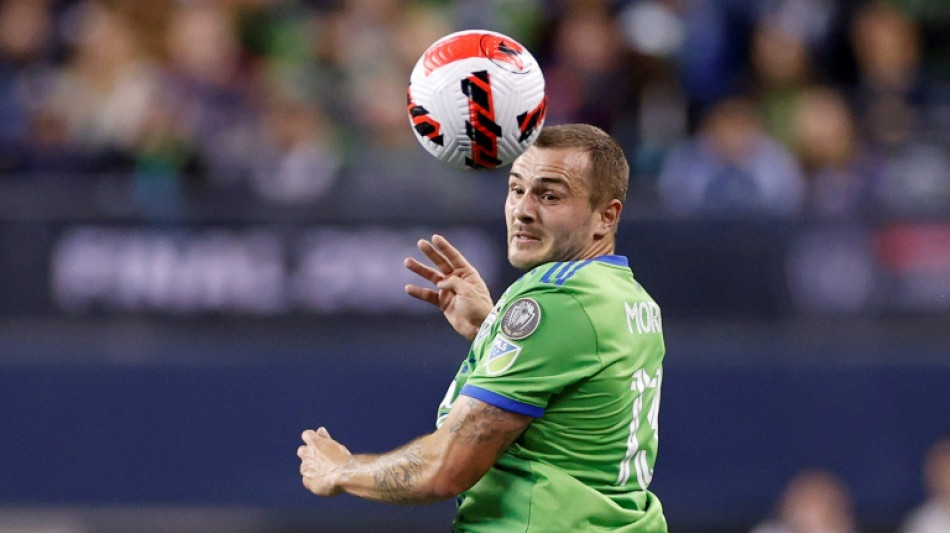 St. Louis extend perfect MLS start, Seattle's Morris fires four