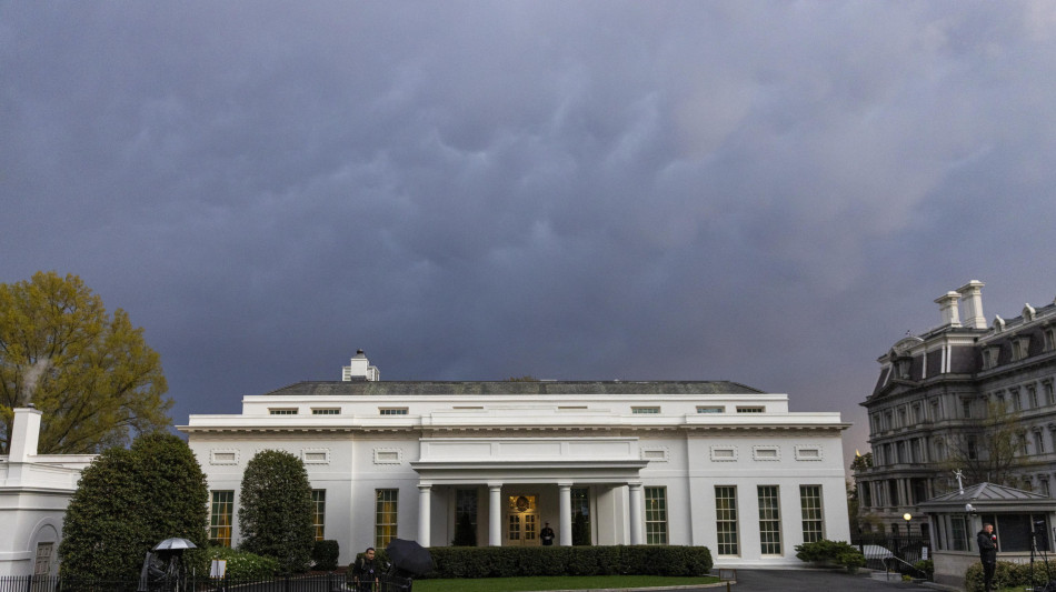 Casa Bianca, Trump non ha ancora approvato la tregua di 45 giorni