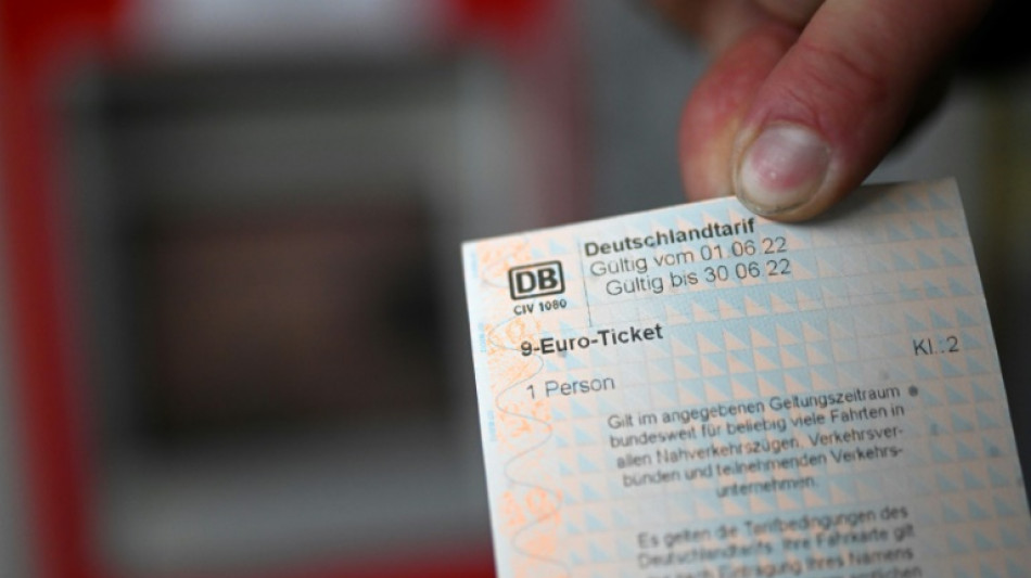Bund und L&auml;nder einigen sich auf 49-Euro-Ticket