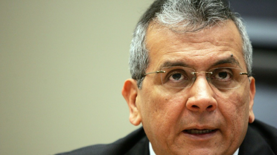 Ex-ministro e economistas são detidos na Venezuela