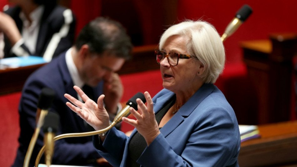 Fin de vie: op&eacute;ration d&eacute;minage de Vautrin &agrave; Lille devant le secteur des soins palliatifs 