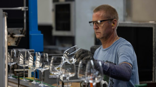 Souffl&eacute; par le prix du gaz, le verrier Arc &eacute;teint des fours et songe au fioul