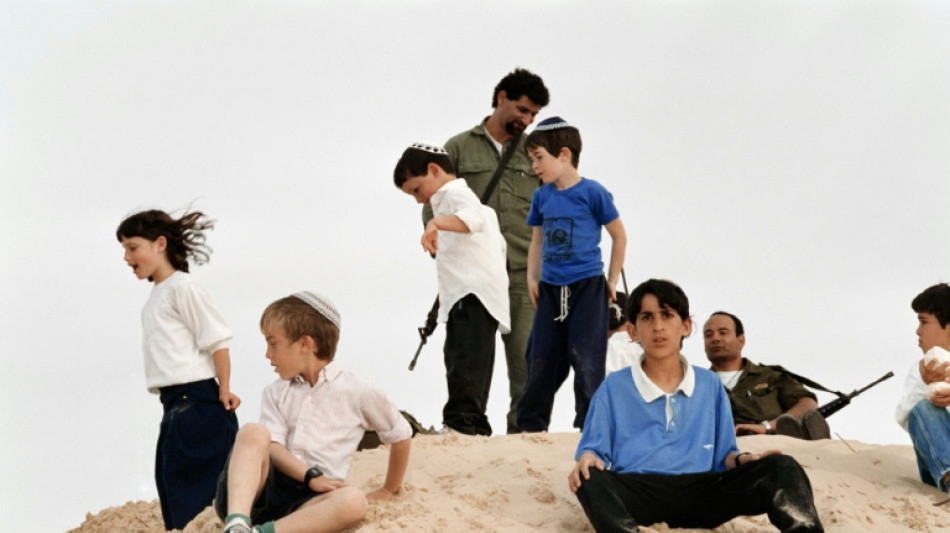 Conselho de Direitos Humanos pede suspens&atilde;o de venda de armas a Israel