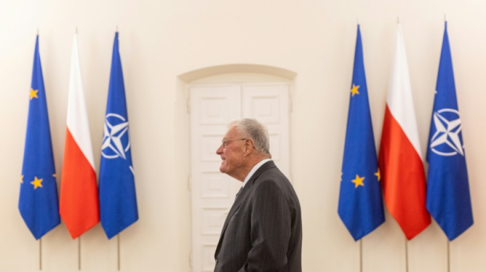 Trump redobra ataques contra Zelensky ap&oacute;s reuni&atilde;o entre R&uacute;ssia e EUA