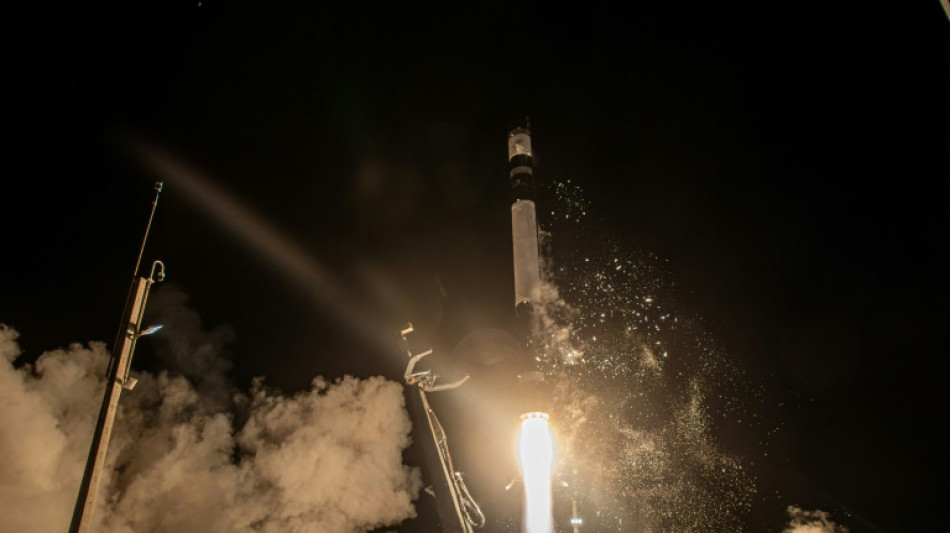 Lancement d'une sonde japonaise d'inspection de d&eacute;bris spatiaux