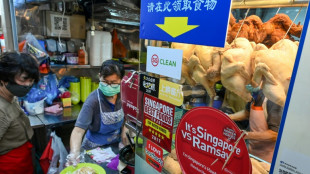 Les Singapouriens chamboul&eacute;s par la limitation des exports de poulet malaisien