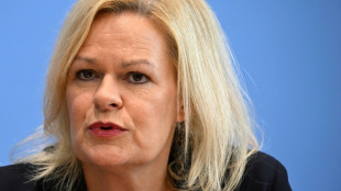 Faeser &auml;u&szlig;ert sich besorgt nach Geiselnahme durch Halle-Attent&auml;ter