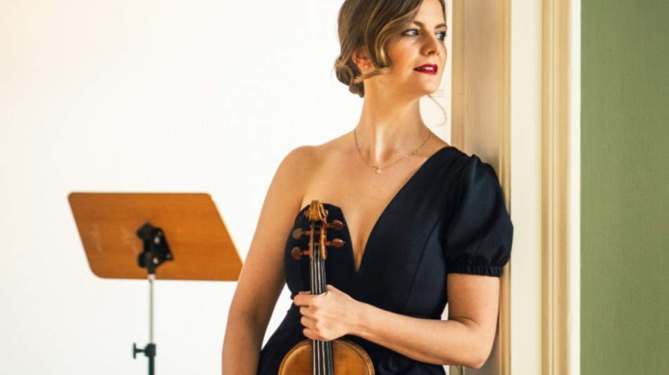 A Roma il violino di Veronika Eberle e il pianoforte di D&eacute;nes V&aacute;rjon