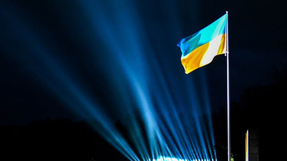 3e ann&eacute;e de l'invasion: l'Ukraine promet de triompher des "t&eacute;n&egrave;bres" russes