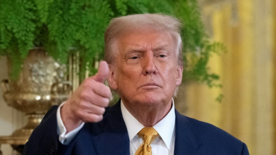 Esc&oacute;cia implementa medidas de seguran&ccedil;a para viagem de Trump que mistura diplomacia com golfe