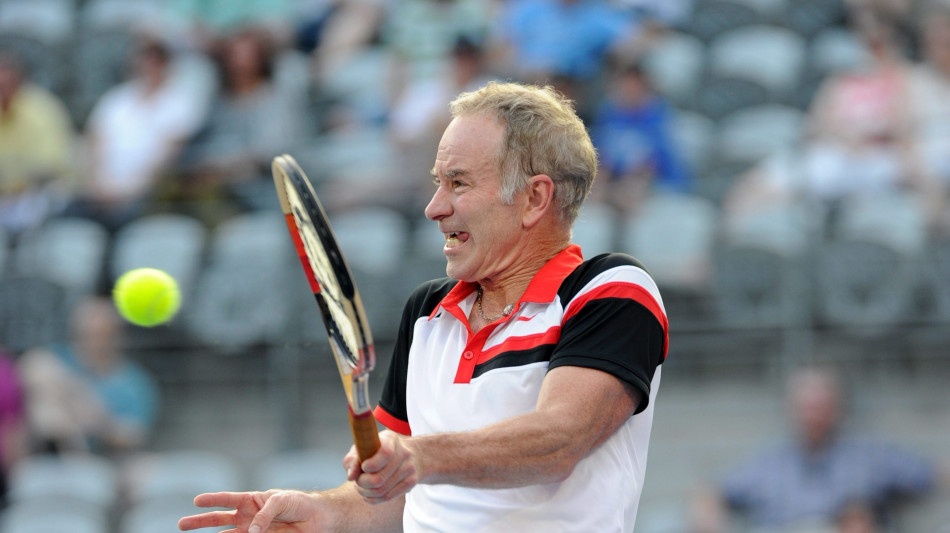 Us Open: da Djokovic a McEnroe, &egrave; show nella notte delle stelle