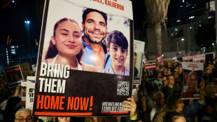 Beb&ecirc;s, idosos e fam&iacute;lias inteiras: o que se sabe sobre os ref&eacute;ns do Hamas