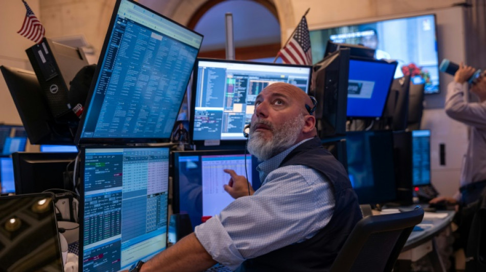 Wall Street en ordre dispers&eacute;, la baisse des taux en ligne de mire