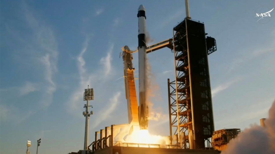 R&uuml;ckholaktion f&uuml;r "gestrandete" Astronauten: SpaceX-Rakete zur ISS gestartet