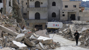 Media, Israele chiede un mese in pi&ugrave; per ritirarsi dal Libano