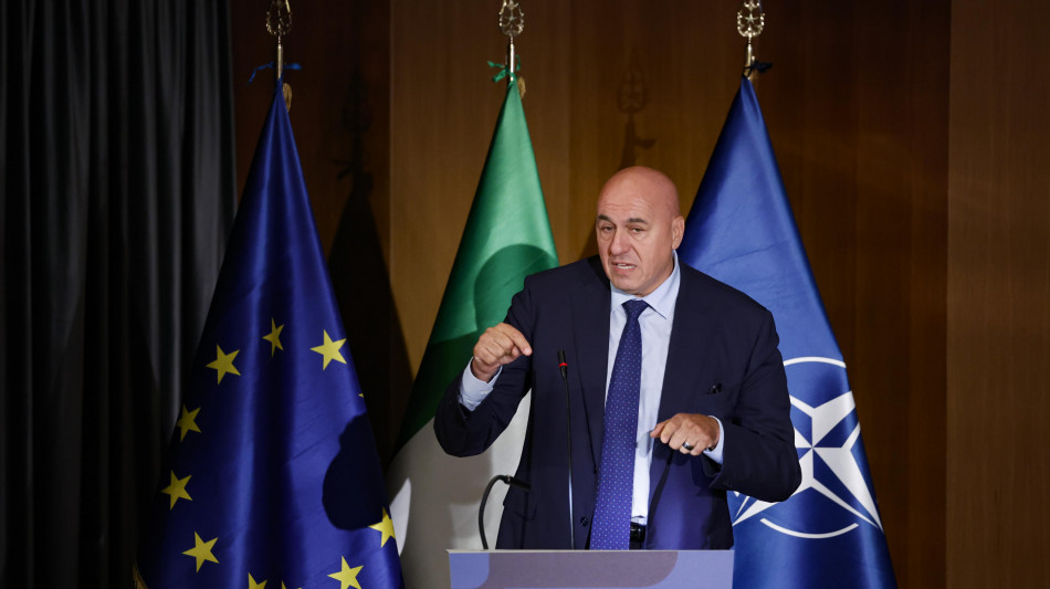 Crosetto, piano per sicurezza aeroporti e infrastrutture