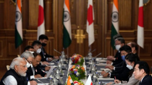 Chinesische und russische Kampfjets gemeinsam bei Flug in der N&auml;he von Japan