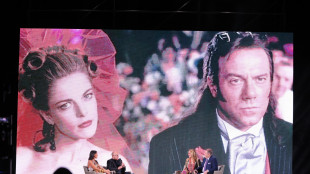 Viaggi di Nozze fa 30, Verdone e Gerini "risate e nostalgia"