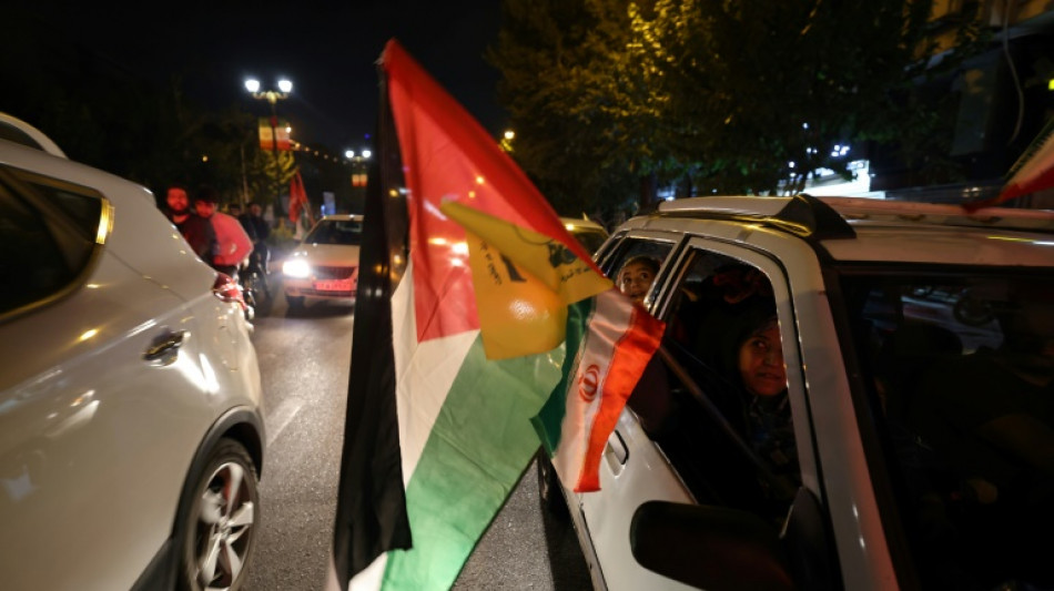 Condena&ccedil;&atilde;o geral ao lan&ccedil;amento de m&iacute;sseis do Ir&atilde; contra Israel; Hamas sa&uacute;da ataque