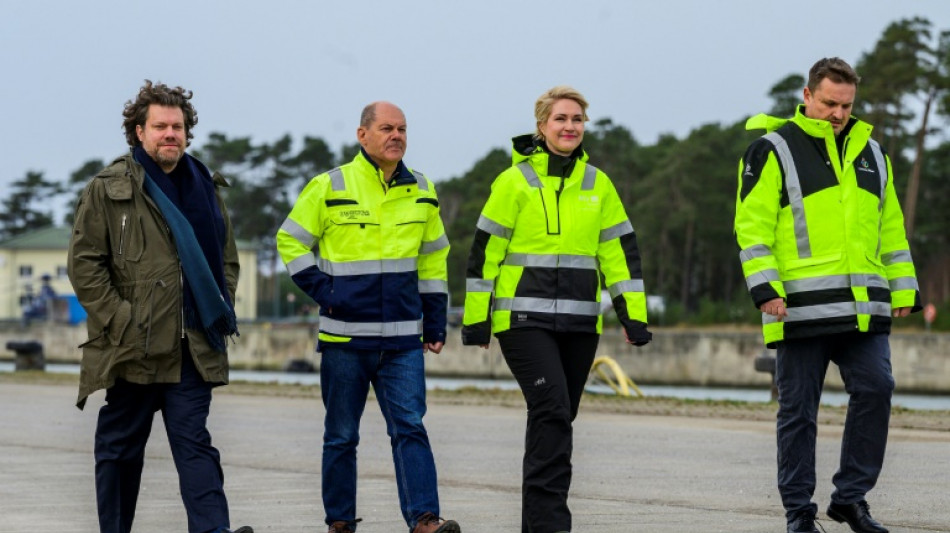 R&uuml;gener LNG-Gegner werfen Betreiberfirma Regas undurchsichtige Finanzierung vor