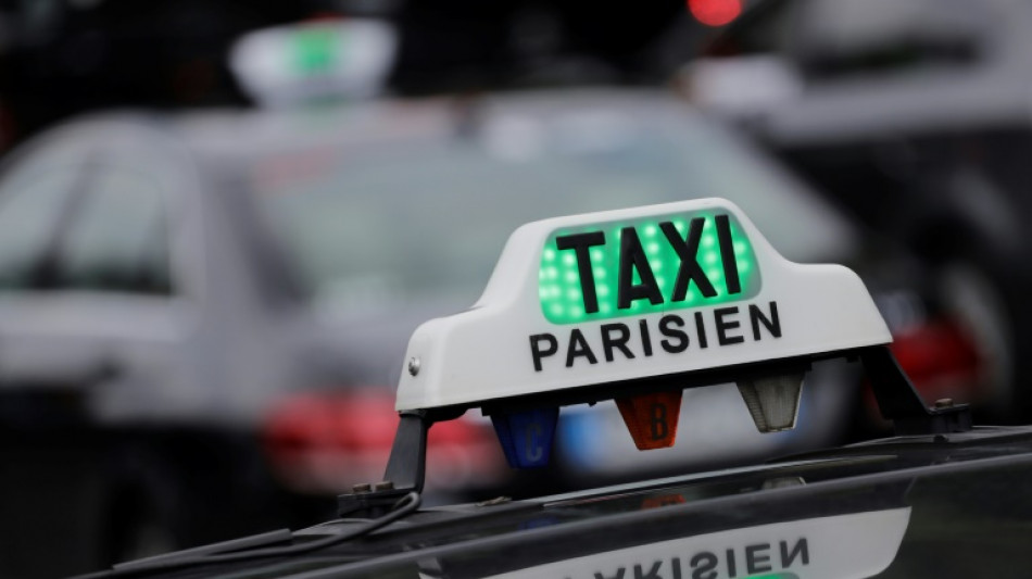 Les taxis, d&eacute;&ccedil;us par les JO, demandent des compensations