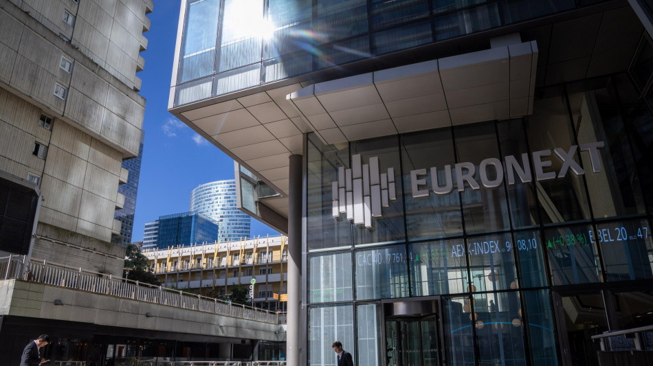 Borsa: l'Europa apre in lieve calo e guarda agli Stati Uniti