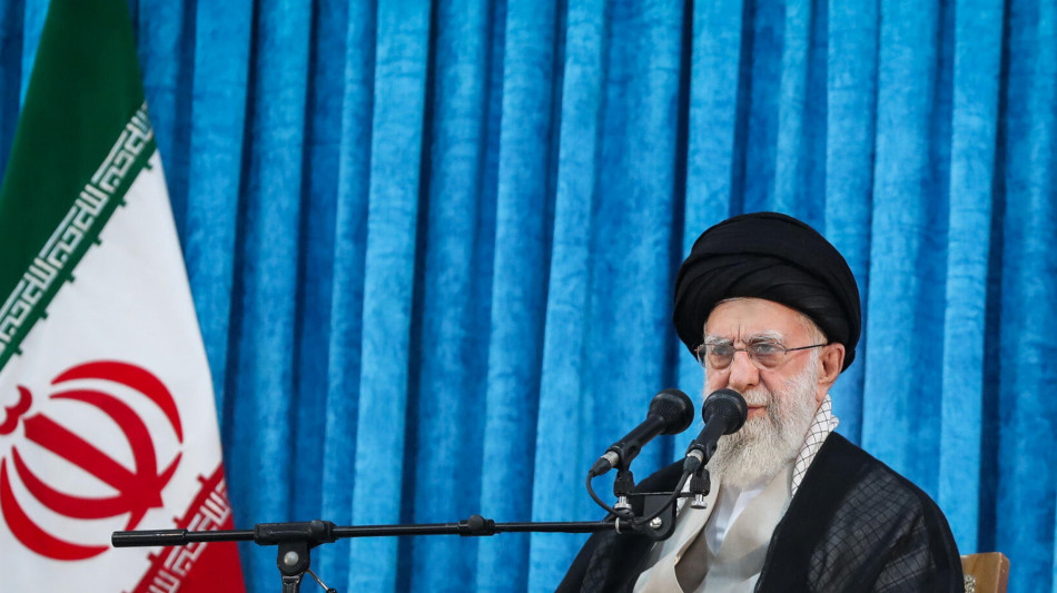 Iran minaccia Gb e Francia, 'attacchiamo le vostre basi'