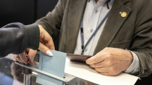 Pr&eacute;sidentielle: Macron ou Le Pen? La France vote pour un choix historique