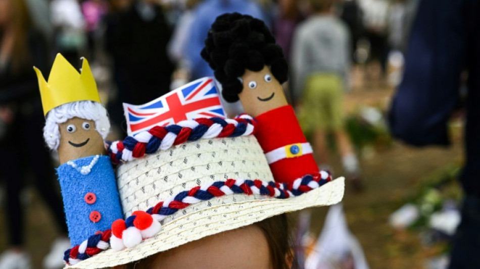 Pour les fun&eacute;railles d'Elizabeth II, les Britanniques lev&eacute;s &agrave; l'aube