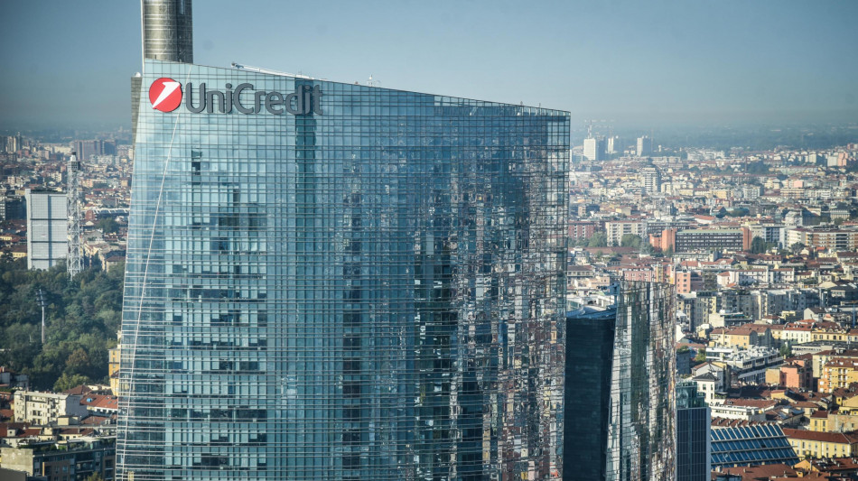 Unicredit sottoscrive altri derivati, quota in Alpha al 29,5%