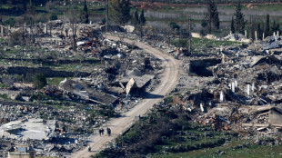 Israel se retira pero mantiene "temporalmente" cinco posiciones en el sur de L&iacute;bano