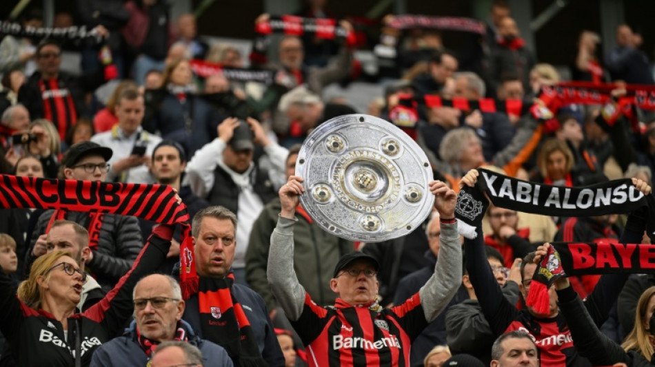 Tour d'Europe des stades: Leverkusen &agrave; une victoire du sacre, Arsenal aux prises avec Aston Villa