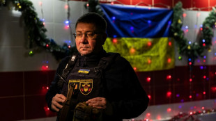 Dans la caserne des pompiers de Bakhmout: "Bonne ann&eacute;e, les gars"