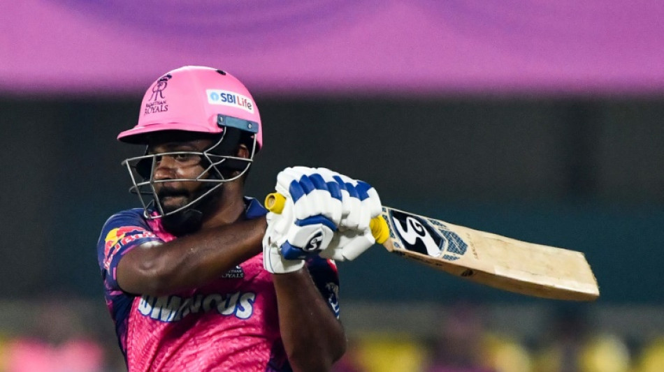 Samson, Hetmyer keep Rajasthan top of IPL table