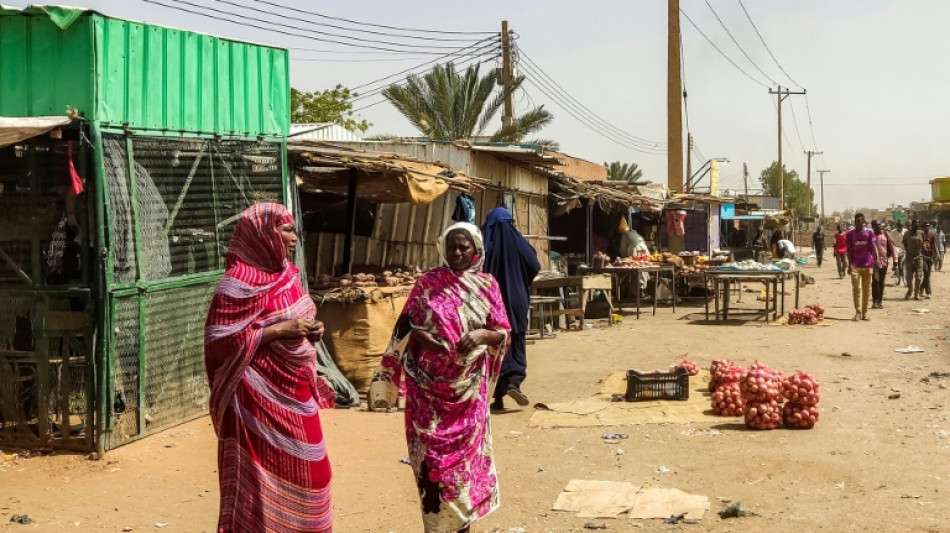 Los bombardeos siguen sacudiendo la capital de Sud&aacute;n pese a las sanciones de EEUU