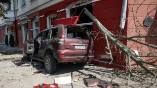 Selenskyj k&uuml;ndigt nach russischem Angriff auf Tschernihiw "sp&uuml;rbare" Reaktion an