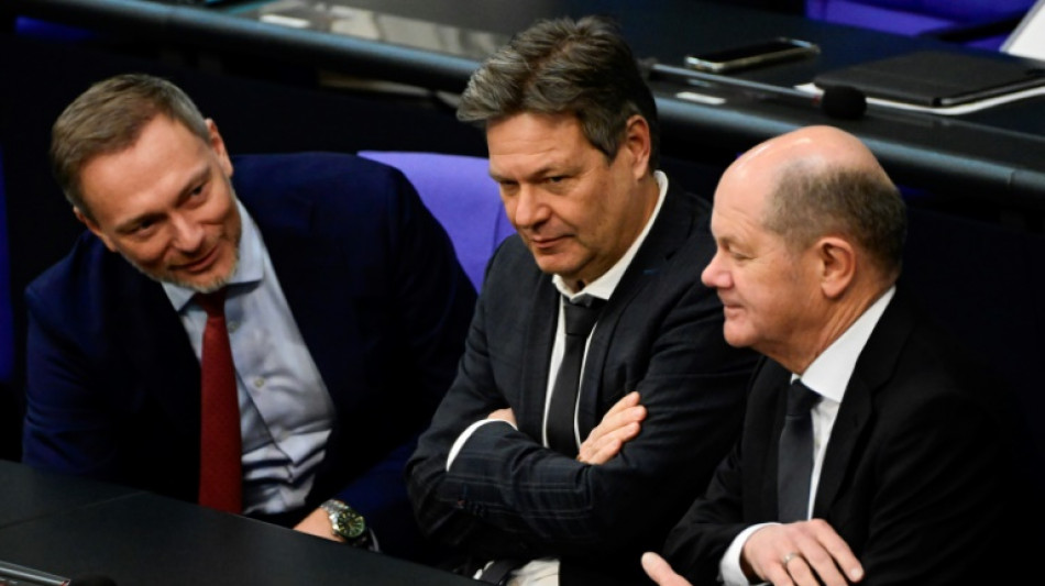 Habeck spricht sich f&uuml;r Unternehmenssteuerreform aus - Ann&auml;herung an Lindner