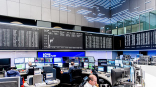 Borsa: l'Europa prosegue in calo con tensioni Israele-Iran