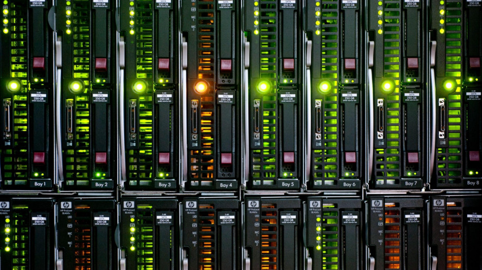 Computer quantistici per replicare la danza delle particelle