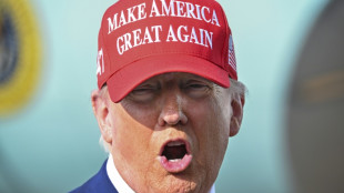 Trump recua ap&oacute;s amea&ccedil;ar duplicar tarifas sobre setor sider&uacute;rgico do Canad&aacute;