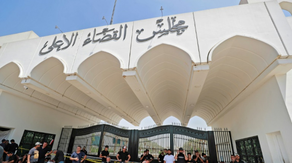 Anh&auml;nger von Iraks Schiitenf&uuml;hrer Sadr beginnen Sitzstreik vor Oberstem Justizrat