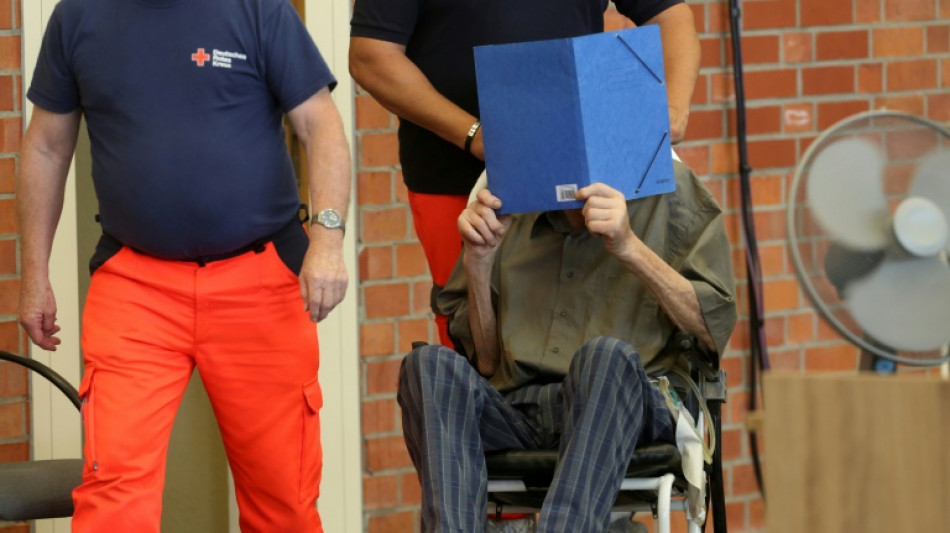 Allemagne: cinq ans de prison pour le plus vieil accus&eacute; de crimes nazis