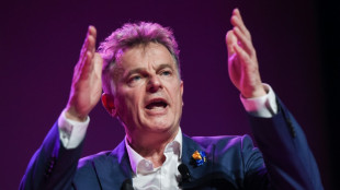 Pr&eacute;sidentielle : Roussel pour une France de "la bonne paye" et la redistribution des richesses 