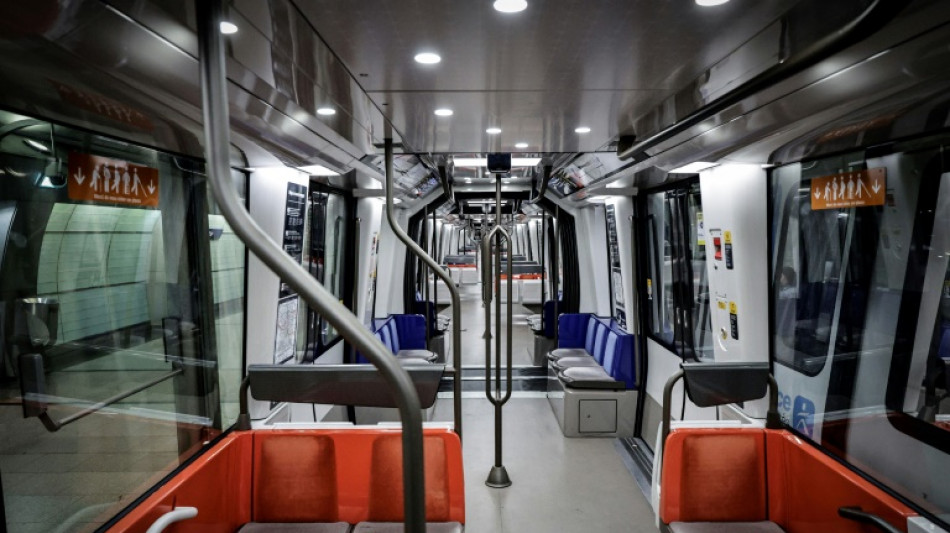 Le m&eacute;tro le plus long de Paris s'appr&ecirc;te &agrave; ouvrir ses portes