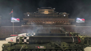 La Cor&eacute;e du Nord d&eacute;voile une quantit&eacute; record de missiles pendant un d&eacute;fil&eacute;